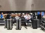 多国亚运代表队落地名古屋被困机场数小时,现场只给水不给食物