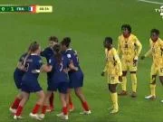 法式配合？女足U20世界杯神奇角球战术，还真进球了