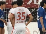 半场战报：长春亚泰0-0定南赣联，江子磊伤退