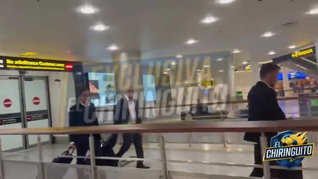 六台：葡足协主席凌晨2点抵达丹麦，被追问是否为C罗而来未予回应