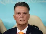 太阳报：范加尔转行当演唱会主办人，教歌手踢球