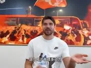 泽卡:泰山青年小将们很有潜质,护腿板是儿子送我的