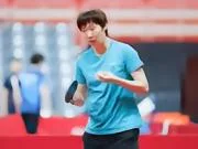 王曼昱1-3不敌朱雨玲,国乒女团0-1落后中国澳门