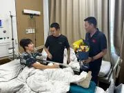 铜梁区体育局派人赴京看望李镇全,转达领导关心与问候