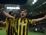 半场：雅典AEK1-0林茨，拉兹万-马林丝滑任意球，约维奇失良机