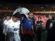 老照片：2002年，巴萨客场对阵加拉塔萨雷。因巴...