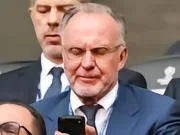 赫内斯：鲁梅尼格会是FIFA主席理想人选，他在国际上备受尊重