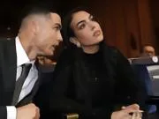 Goal:乔治娜社媒晒出与C罗的合照,并配文“最棒的”表支持