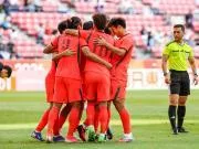 90分钟:国足亚运队2-2遭乌兹绝平,王钰栋世界波,胡荷韬破门