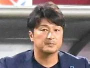 日本前国脚三浦淳宽踢纪念赛遭重伤，颧骨被撞成凹陷性骨折