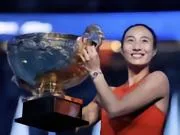 荣誉+1，郑钦文收获WTA1000冠军后还差大满贯和年终冠军