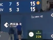 詹俊:意想不到的结局,梅德韦杰夫被判负一点不冤
