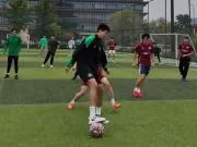 浙江FC校园行,张瑷晖携手U17师弟郑泽洲、李怡晨走进杭师大