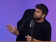 皮克送祝福给米内罗竞技后卫维塔奥:确信你会有伟大的未来